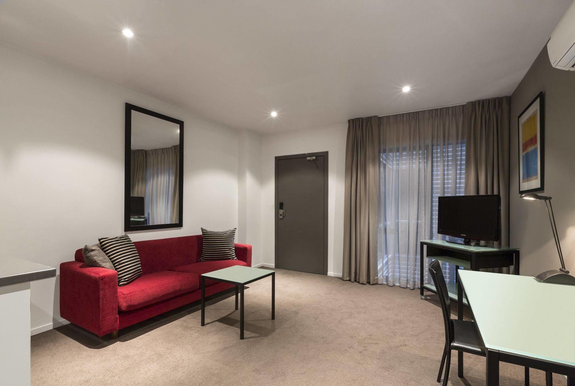 Adina Apartment Hotel St Kilda Ville de Melbourne Extérieur photo